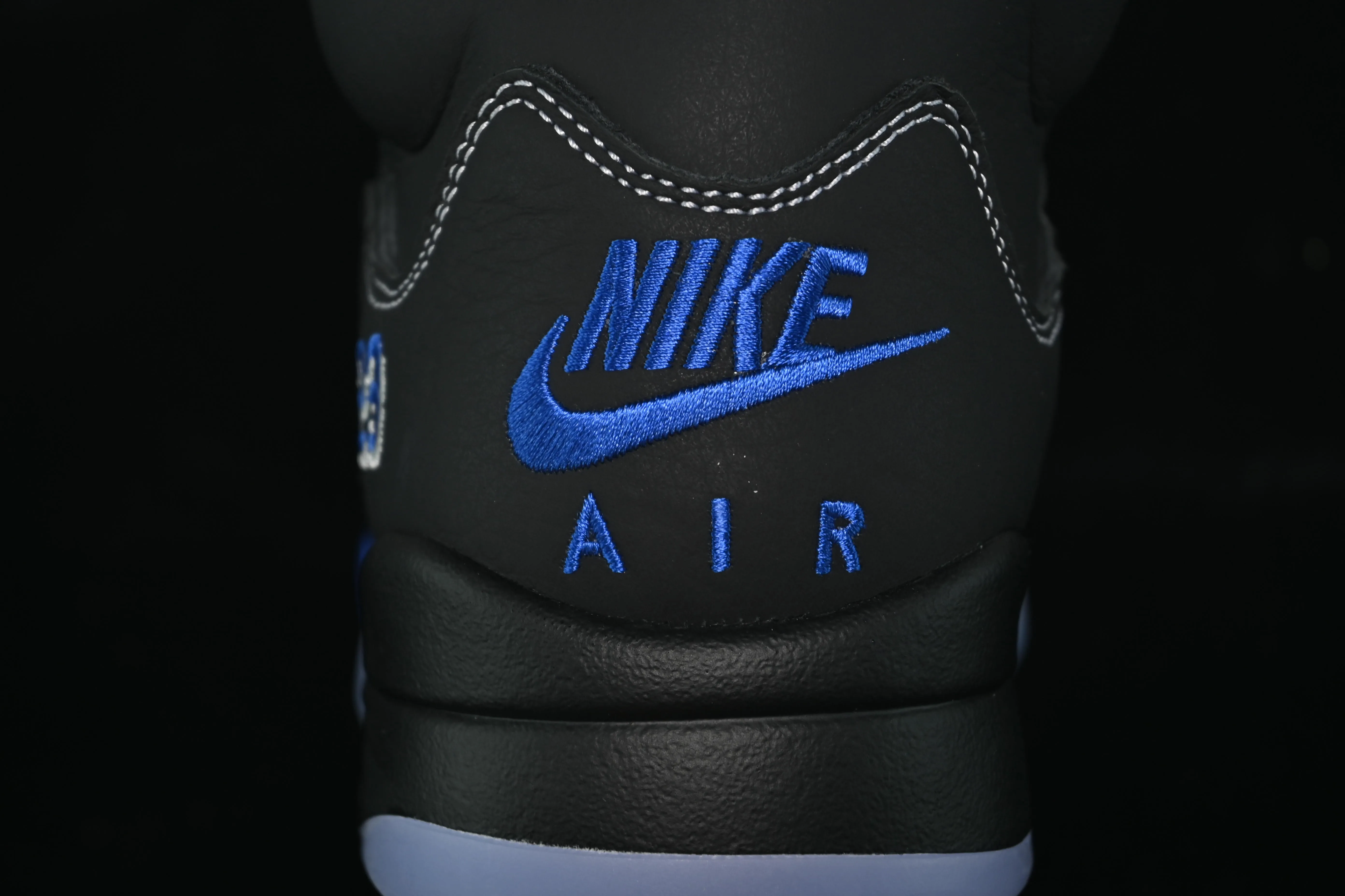 All categories Air Jordan Jordan series basketball shoes Air Jordan 5 OG version Awake NY x Air Jordan 5 "Black Metallic" AJ5 Joe 5 joint model black and gray DV4982-004